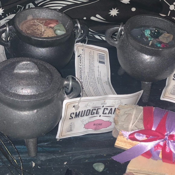 SMUDGE CANDLE kit w/Cauldron & Lid, Sage, Palo Santo & 2 stones. - Picture 6 of 12